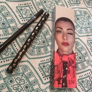 Qveen dragon duo eyeliner liquid